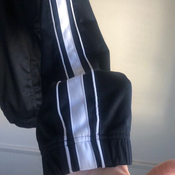 Men's Nike zip up track jacket - Picture 4 of 5